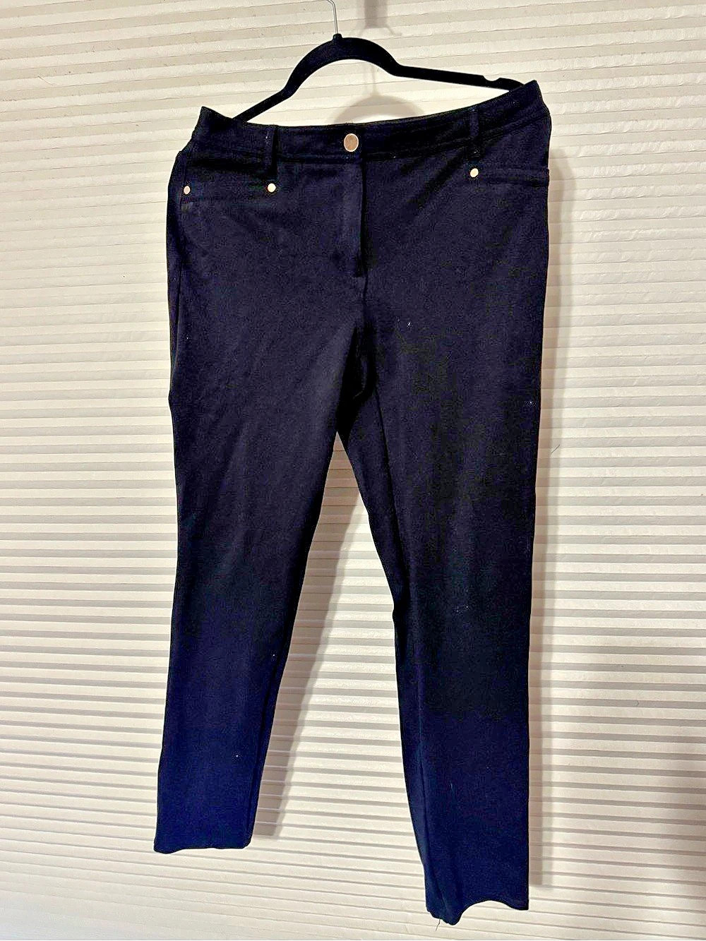 Chico's Skinny Pants in Black 0.5 Like New